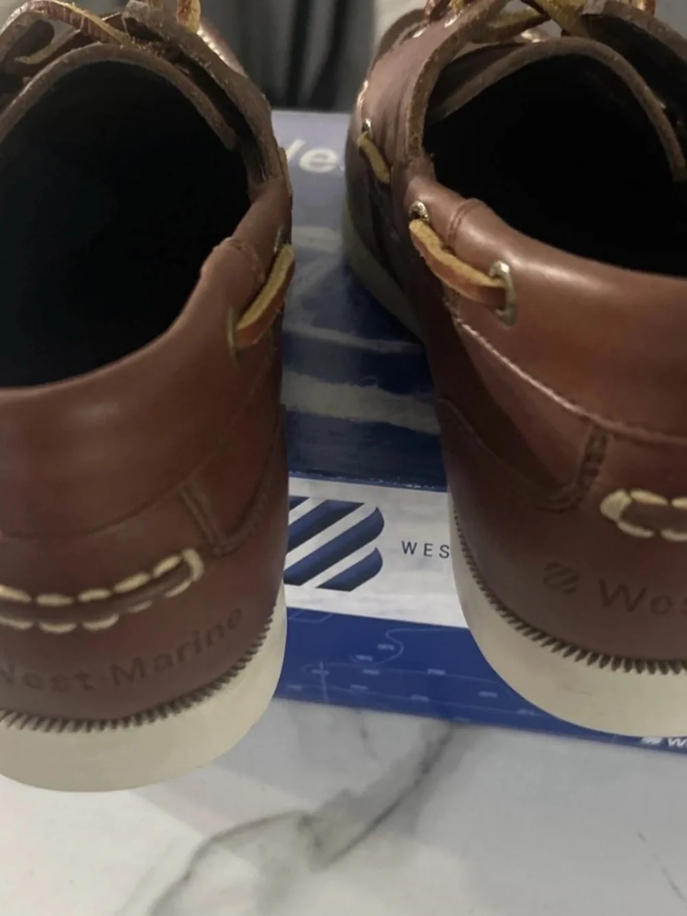 West Marine Men's Brown Leather Boat Shoes Mens size 8 New in box